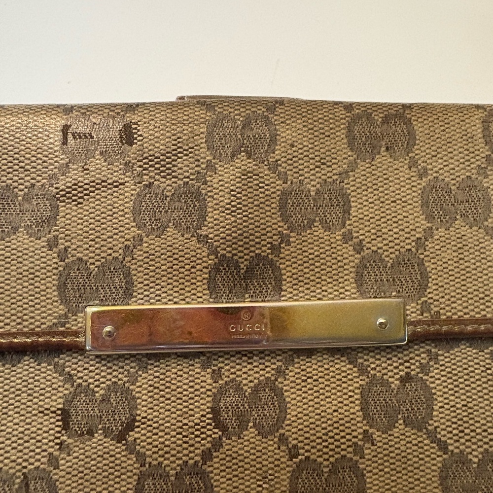 Gucci GG long Brown Monogram Canvas Wallet - Picture 2 of 15